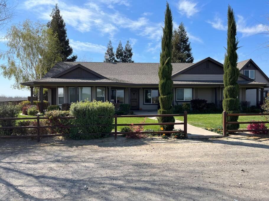 Adorable 1 Bedroom With Pool, And Horse Arena Oakdale Extérieur photo
