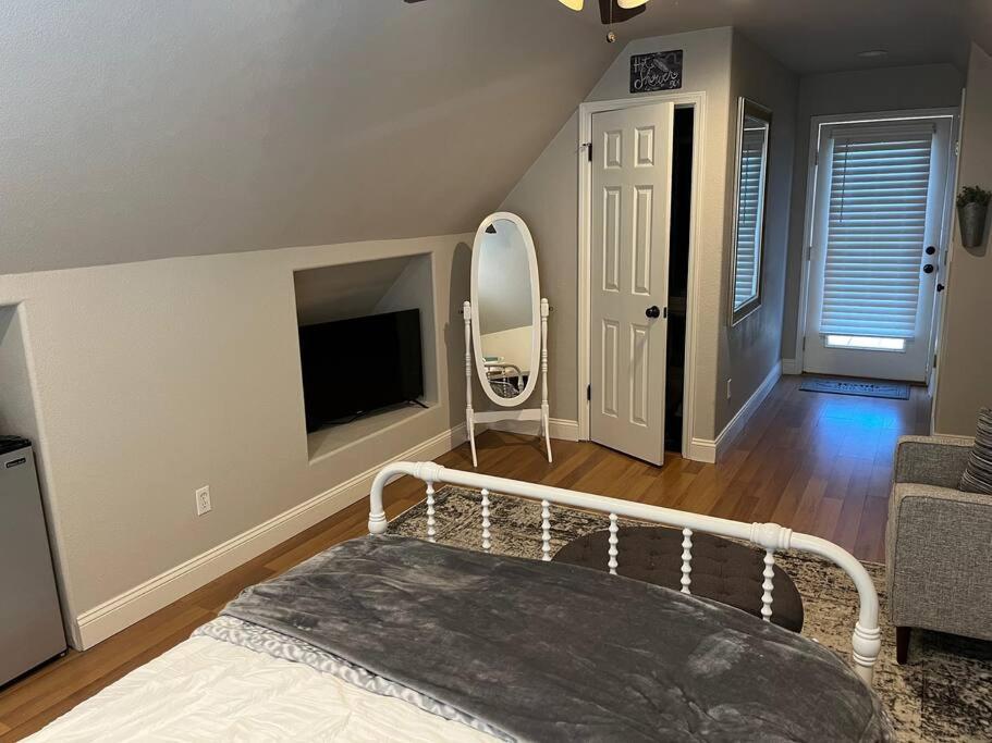 Adorable 1 Bedroom With Pool, And Horse Arena Oakdale Extérieur photo